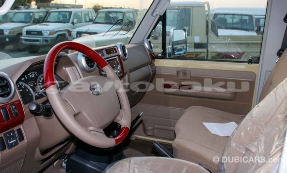 Buy Import Toyota Land Cruiser Beige Car in Import - Dubai in Abseron Buy Import Toyota Land Cruiser Beige Car in Import - Dubai in Abseron