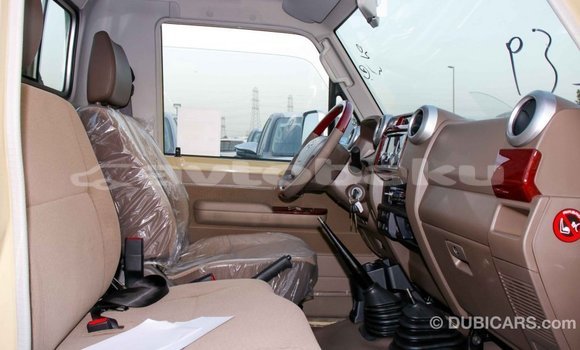 Buy Import Toyota Land Cruiser Beige Car in Import - Dubai in Abseron Buy Import Toyota Land Cruiser Beige Car in Import - Dubai in Abseron