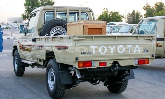 Buy Import Toyota Land Cruiser Beige Car in Import - Dubai in Abseron Buy Import Toyota Land Cruiser Beige Car in Import - Dubai in Abseron