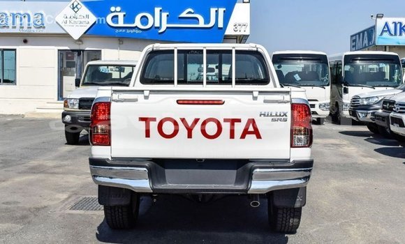 Buy Import Toyota Hilux White Car in Import - Dubai in Abseron Buy Import Toyota Hilux White Car in Import - Dubai in Abseron
