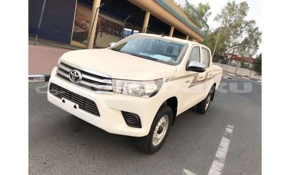 Buy Import Toyota Hilux White Car in Import - Dubai in Abseron Buy Import Toyota Hilux White Car in Import - Dubai in Abseron