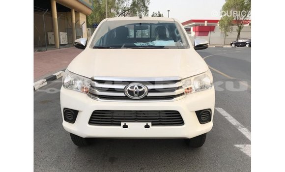 Buy Import Toyota Hilux White Car in Import - Dubai in Abseron Buy Import Toyota Hilux White Car in Import - Dubai in Abseron