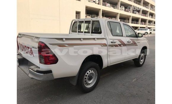 Buy Import Toyota Hilux White Car in Import - Dubai in Abseron Buy Import Toyota Hilux White Car in Import - Dubai in Abseron