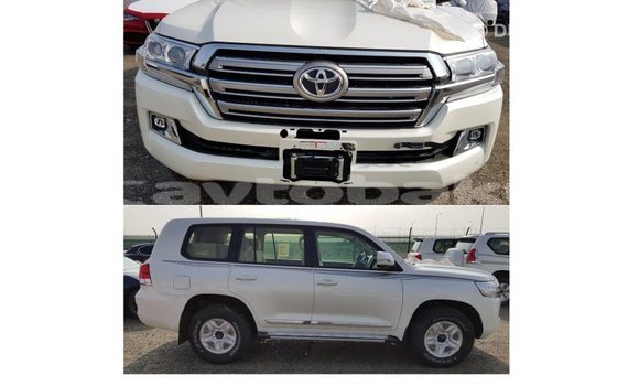 Buy Import Toyota Land Cruiser White Car in Import - Dubai in Abseron Buy Import Toyota Land Cruiser White Car in Import - Dubai in Abseron