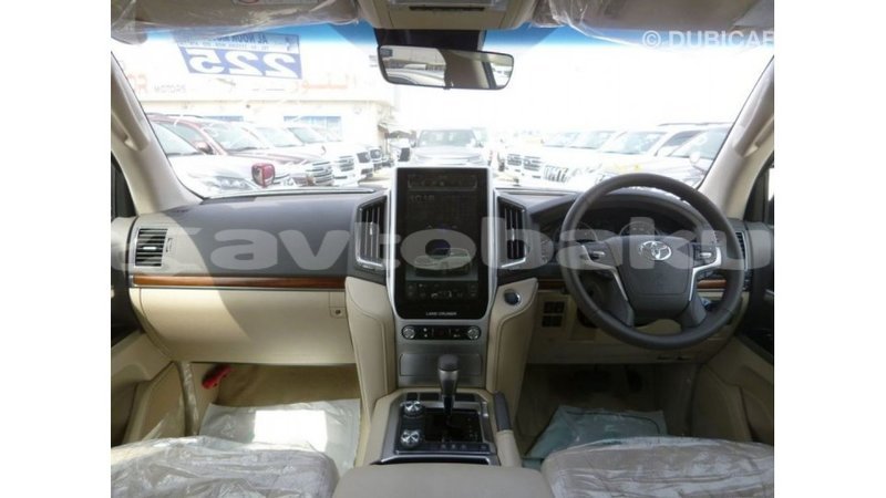 Big with watermark toyota land cruiser abseron import dubai 2635