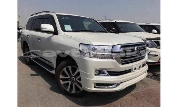 Buy Import Toyota Land Cruiser White Car in Import - Dubai in Abseron Buy Import Toyota Land Cruiser White Car in Import - Dubai in Abseron
