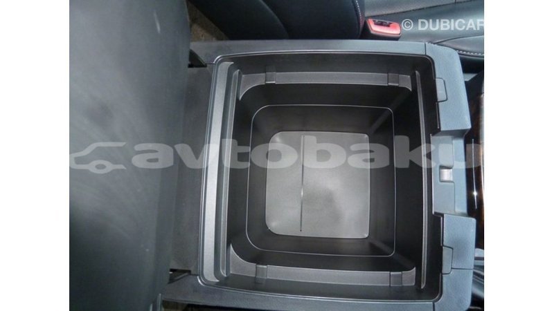 Big with watermark toyota land cruiser abseron import dubai 2640