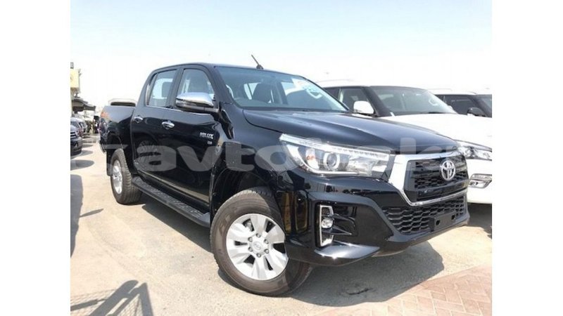 Big with watermark toyota hilux abseron import dubai 2641