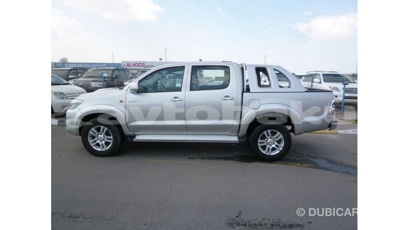 Big with watermark toyota hilux abseron import dubai 2642