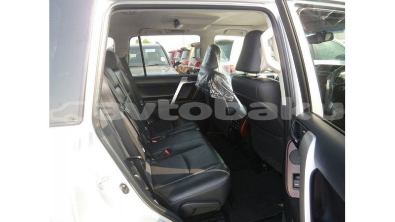 Big with watermark toyota prado abseron import dubai 2649