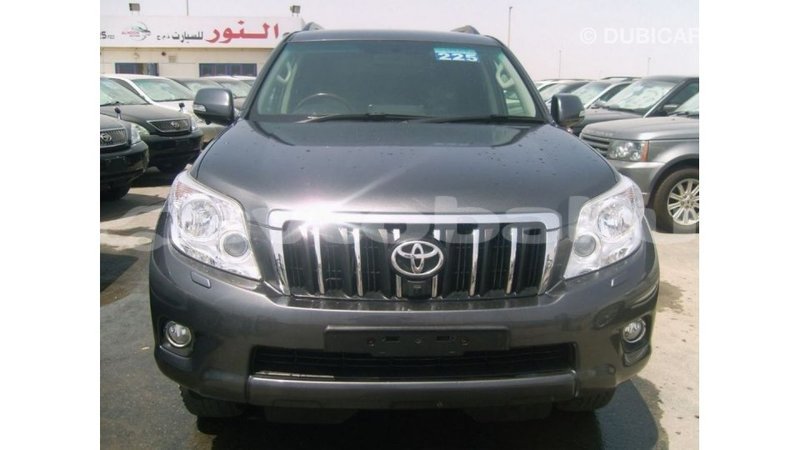 Big with watermark toyota prado abseron import dubai 2651