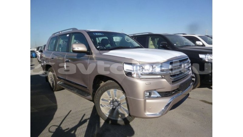 Big with watermark toyota land cruiser abseron import dubai 2653