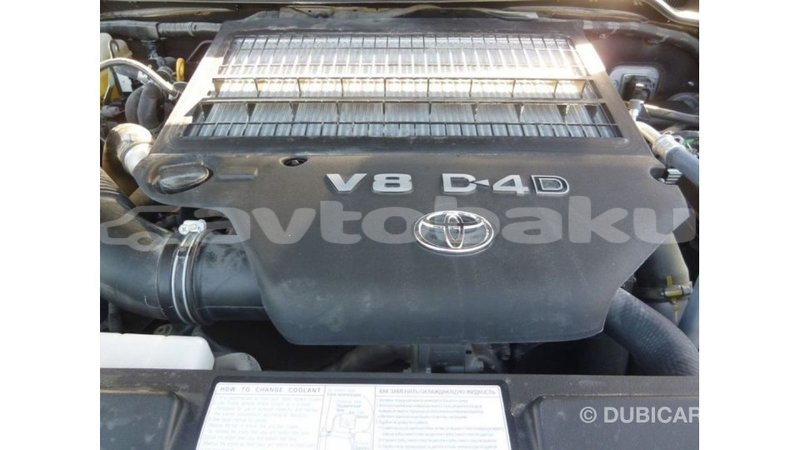 Big with watermark toyota land cruiser abseron import dubai 2653