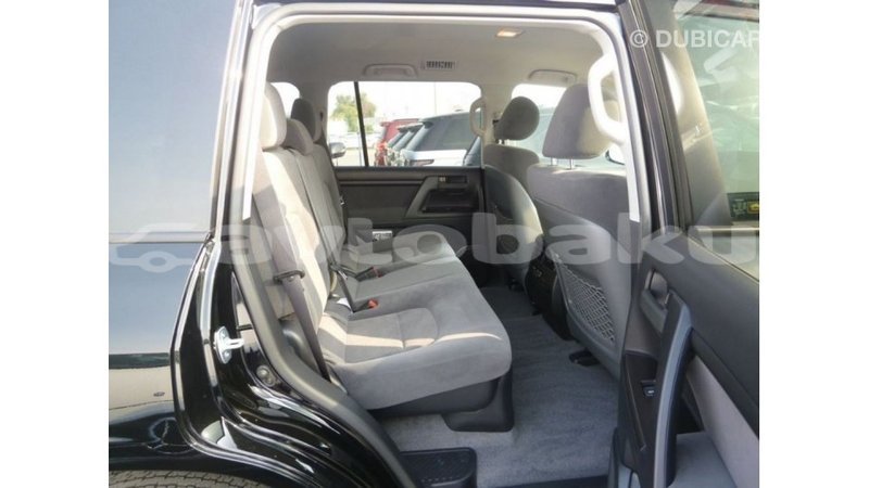 Big with watermark toyota land cruiser abseron import dubai 2654