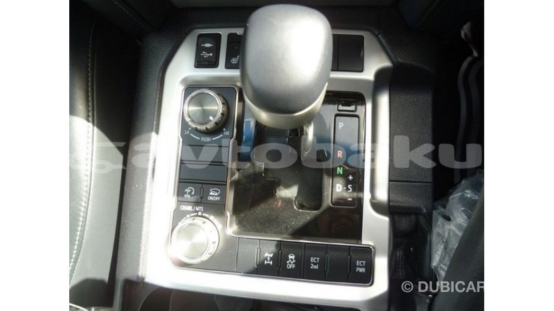 Big with watermark toyota land cruiser abseron import dubai 2656