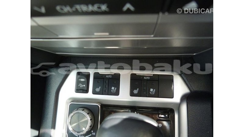 Big with watermark toyota land cruiser abseron import dubai 2656