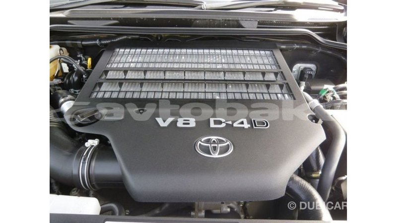 Big with watermark toyota land cruiser abseron import dubai 2656