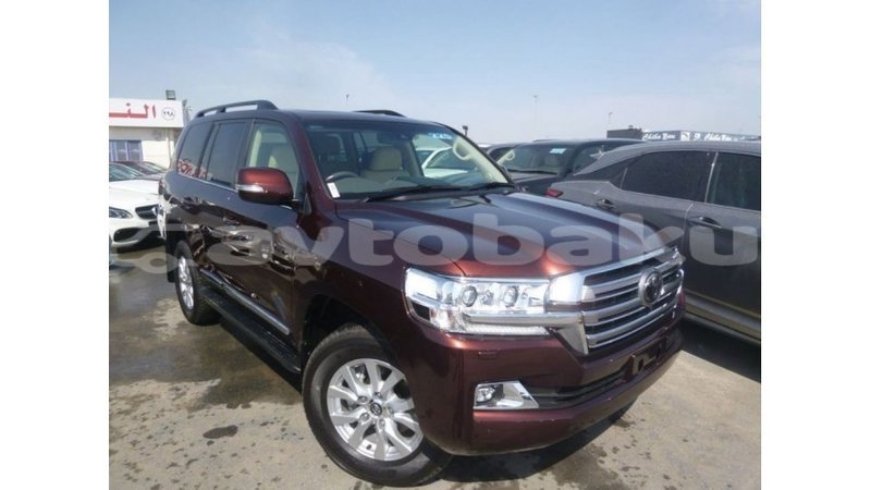 Big with watermark toyota land cruiser abseron import dubai 2658