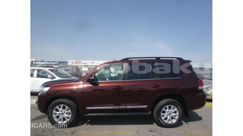 Big with watermark toyota land cruiser abseron import dubai 2658