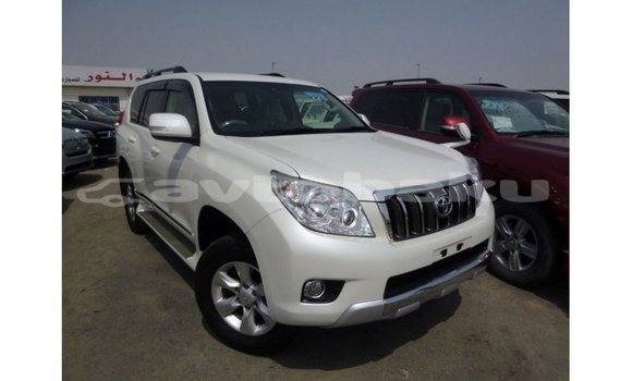 Buy Import Toyota Prado White Car in Import - Dubai in Abseron Buy Import Toyota Prado White Car in Import - Dubai in Abseron