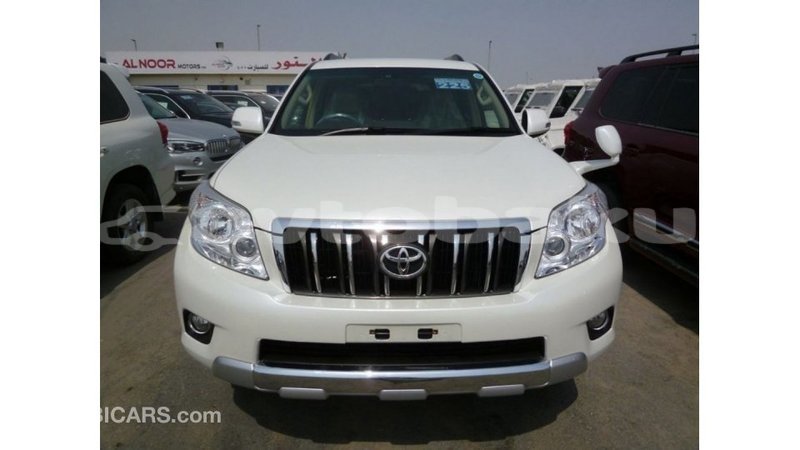 Big with watermark toyota prado abseron import dubai 2660