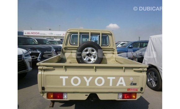 Buy Import Toyota Land Cruiser Beige Car in Import - Dubai in Abseron Buy Import Toyota Land Cruiser Beige Car in Import - Dubai in Abseron