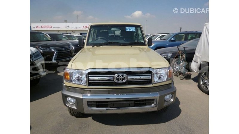 Big with watermark toyota land cruiser abseron import dubai 2664