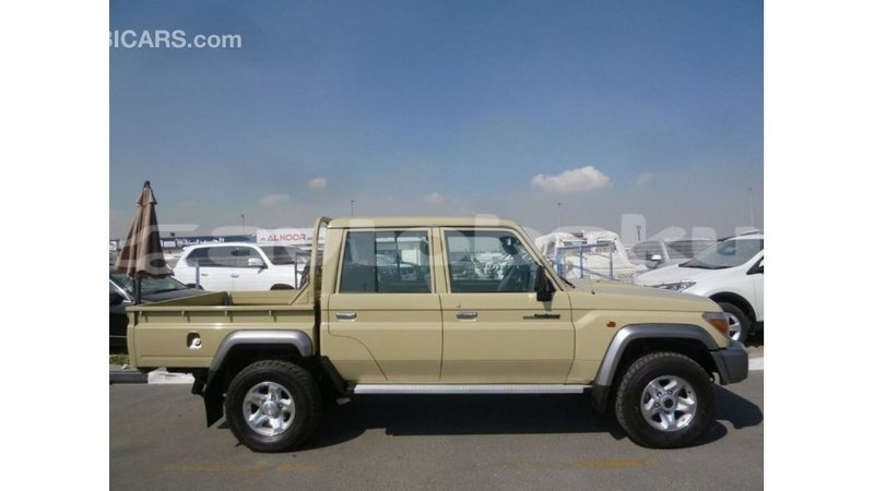 Big with watermark toyota land cruiser abseron import dubai 2664