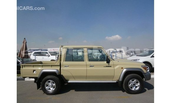 Buy Import Toyota Land Cruiser Beige Car in Import - Dubai in Abseron Buy Import Toyota Land Cruiser Beige Car in Import - Dubai in Abseron