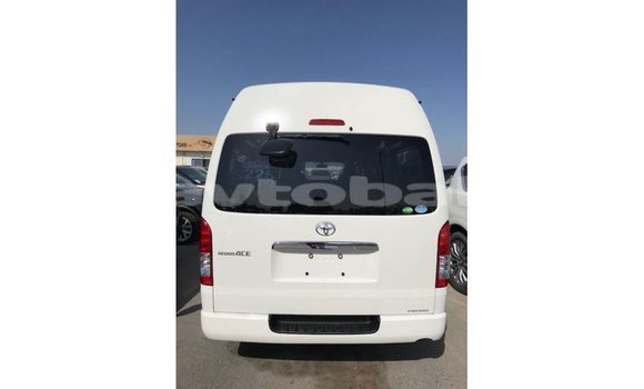 Buy Import Toyota Hiace White Car in Import - Dubai in Abseron Buy Import Toyota Hiace White Car in Import - Dubai in Abseron