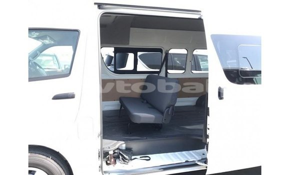 Buy Import Toyota Hiace White Car in Import - Dubai in Abseron Buy Import Toyota Hiace White Car in Import - Dubai in Abseron