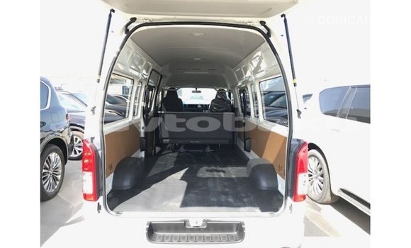 Buy Import Toyota Hiace White Car in Import - Dubai in Abseron Buy Import Toyota Hiace White Car in Import - Dubai in Abseron