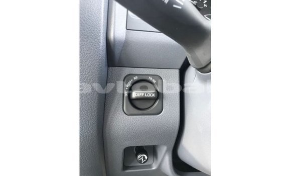 Buy Import Toyota Land Cruiser White Car in Import - Dubai in Abseron Buy Import Toyota Land Cruiser White Car in Import - Dubai in Abseron