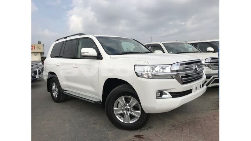 Big with watermark toyota land cruiser abseron import dubai 2668