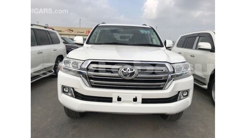 Big with watermark toyota land cruiser abseron import dubai 2668