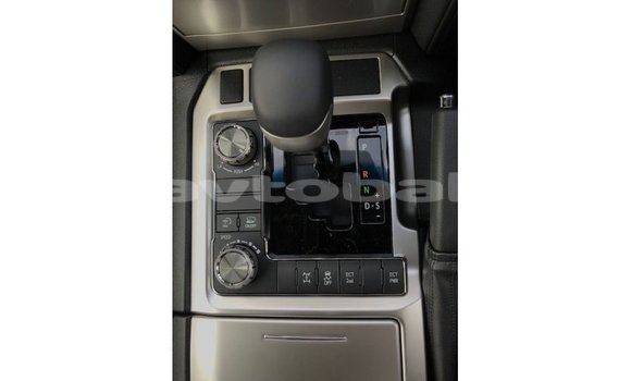 Buy Import Toyota Land Cruiser White Car in Import - Dubai in Abseron Buy Import Toyota Land Cruiser White Car in Import - Dubai in Abseron