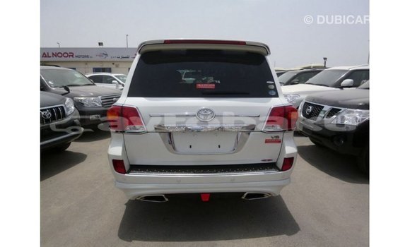 Buy Import Toyota Land Cruiser White Car in Import - Dubai in Abseron Buy Import Toyota Land Cruiser White Car in Import - Dubai in Abseron