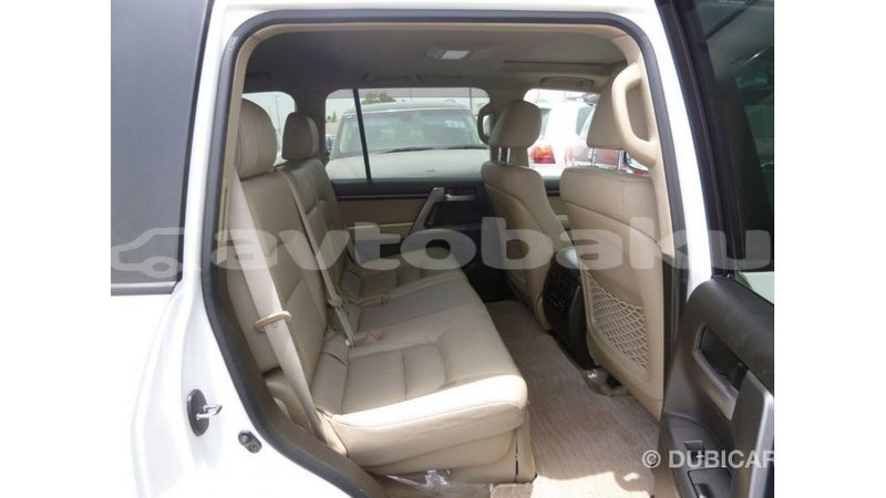 Big with watermark toyota land cruiser abseron import dubai 2670