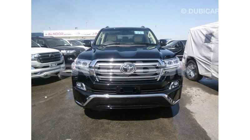 Big with watermark toyota land cruiser abseron import dubai 2673