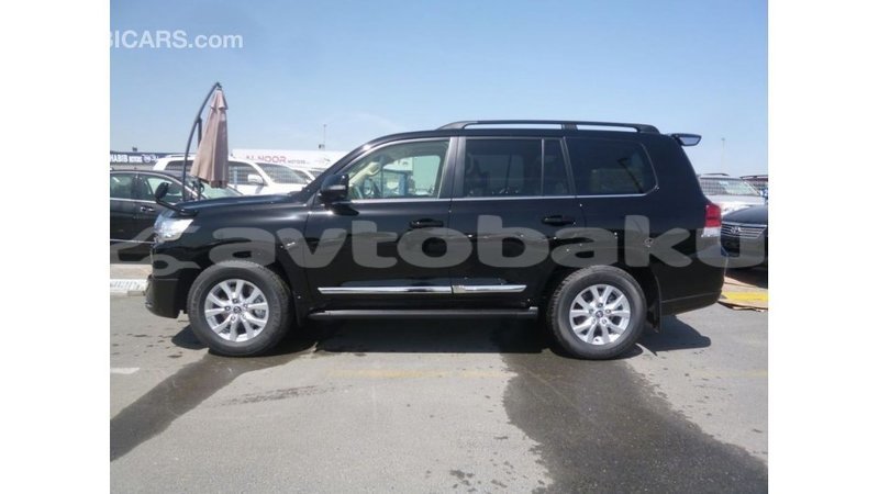 Big with watermark toyota land cruiser abseron import dubai 2673
