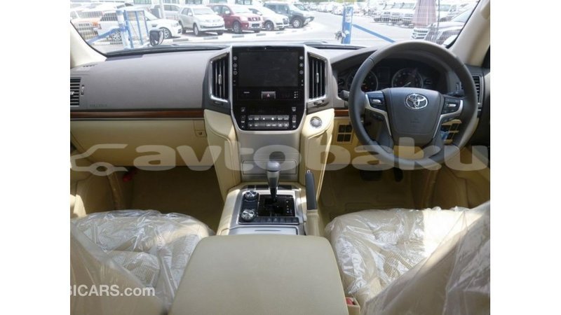 Big with watermark toyota land cruiser abseron import dubai 2674