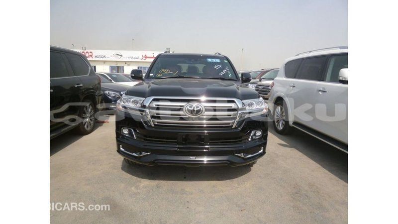 Big with watermark toyota land cruiser abseron import dubai 2675