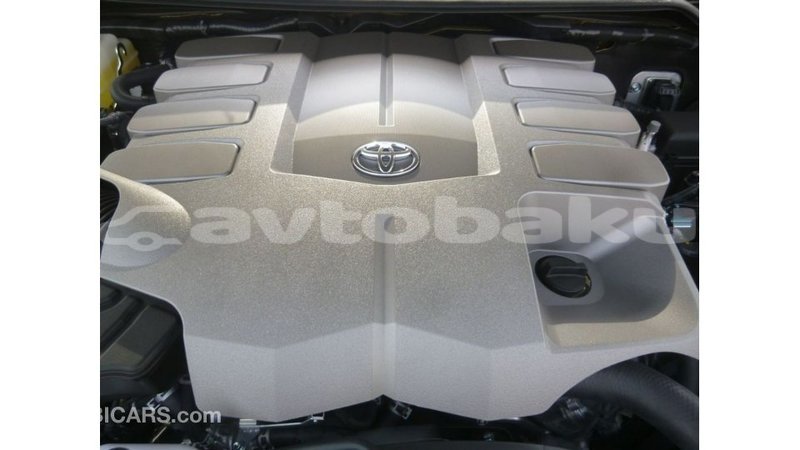 Big with watermark toyota land cruiser abseron import dubai 2675