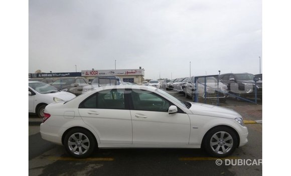 Buy Import Mercedes-Benz 200 White Car in Import - Dubai in Abseron Buy Import Mercedes-Benz 200 White Car in Import - Dubai in Abseron