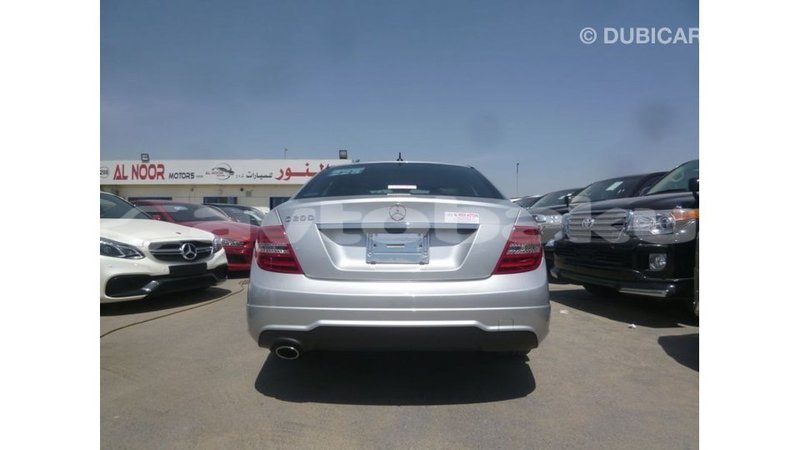 Big with watermark mercedes benz 200 abseron import dubai 2679