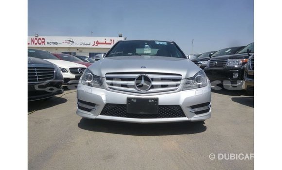 Buy Import Mercedes-Benz 200 Other Car in Import - Dubai in Abseron Buy Import Mercedes-Benz 200 Other Car in Import - Dubai in Abseron
