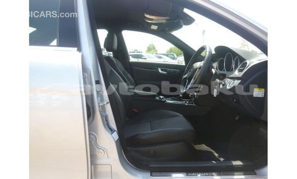 Buy Import Mercedes-Benz 200 Other Car in Import - Dubai in Abseron Buy Import Mercedes-Benz 200 Other Car in Import - Dubai in Abseron