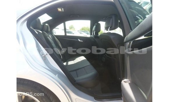 Buy Import Mercedes-Benz 200 Other Car in Import - Dubai in Abseron Buy Import Mercedes-Benz 200 Other Car in Import - Dubai in Abseron