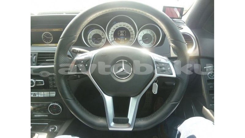 Big with watermark mercedes benz 200 abseron import dubai 2679
