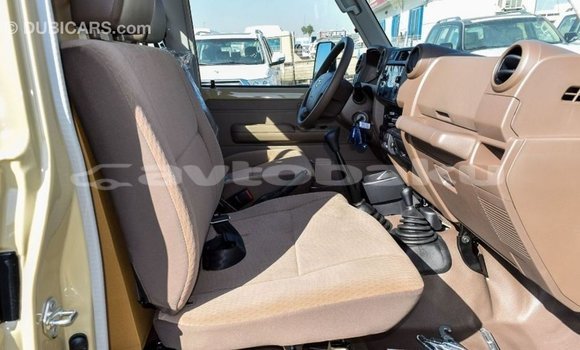 Buy Import Toyota Land Cruiser Beige Car in Import - Dubai in Abseron Buy Import Toyota Land Cruiser Beige Car in Import - Dubai in Abseron